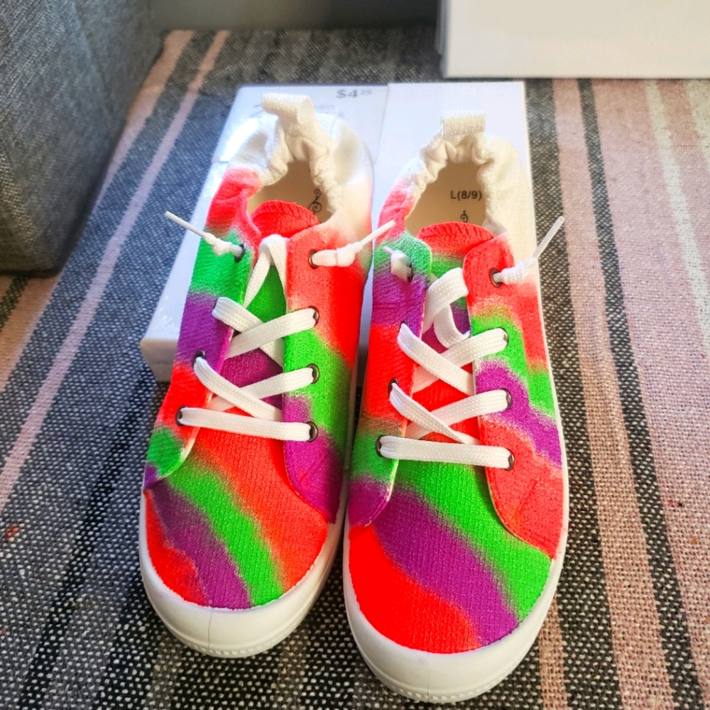 Tye dye sneakers
